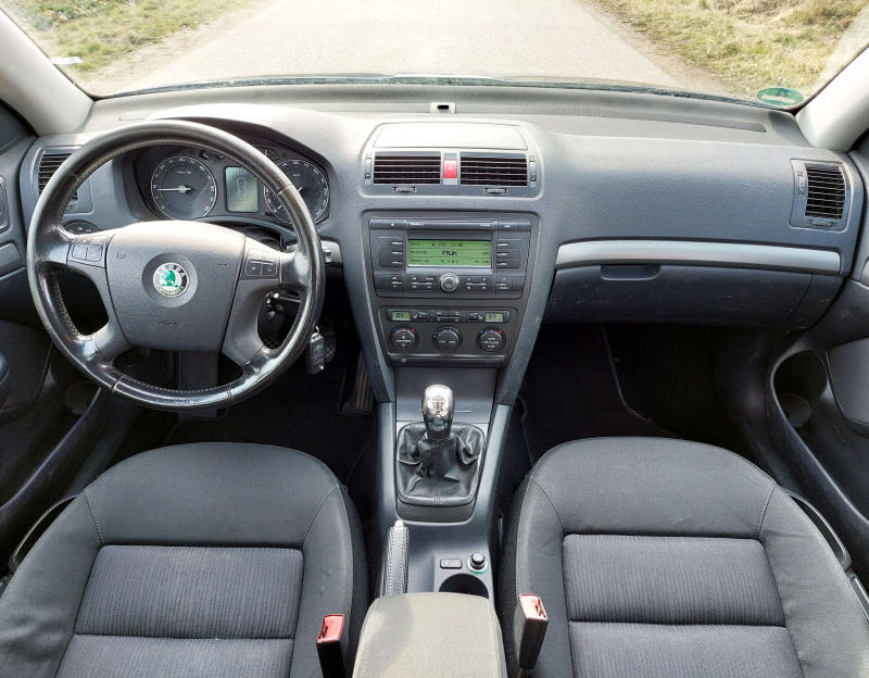 Škoda Octavia 2, 1.9 tdi, 77 kW, combi, BXE, ELEGANCE
