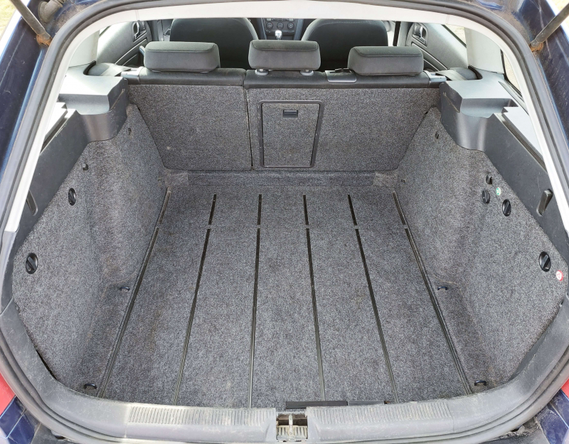 Škoda Octavia 2, 1.9 tdi, 77 kW, combi, BXE, ELEGANCE