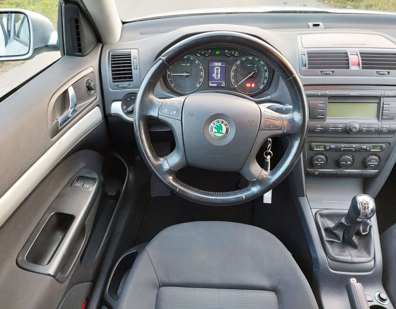 Škoda Octavia 2, 1.9 tdi, 77 kW, liftback, BKC, 138 500 km