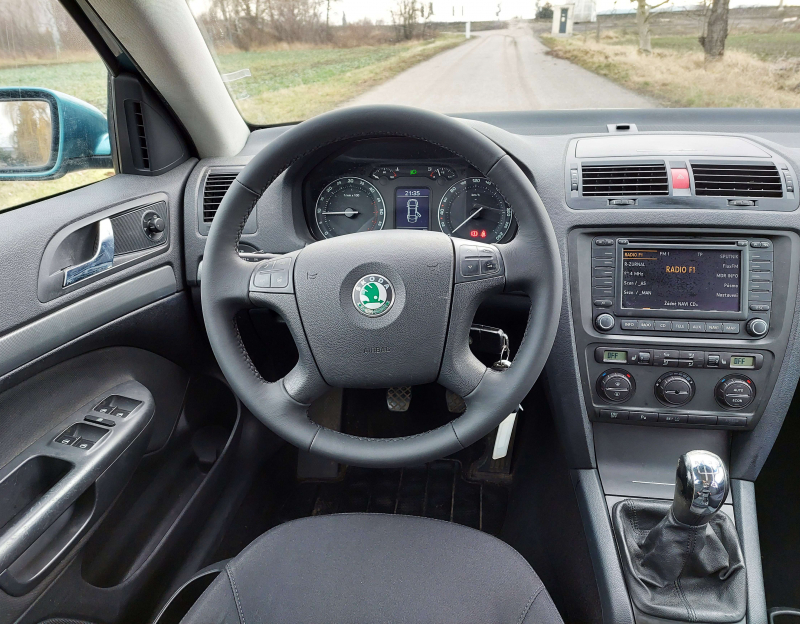 Škoda Octavia 2, 1.9 tdi, Elegance, 77 kW, combi, BKC