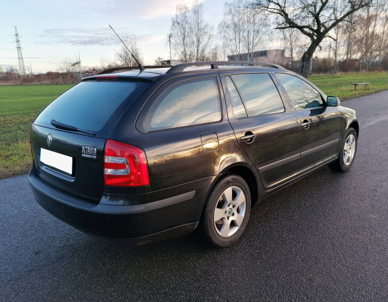 Škoda Octavia 2 combi, 4x výhřev, 1.9 tdi, 77 kW, 10/2007
