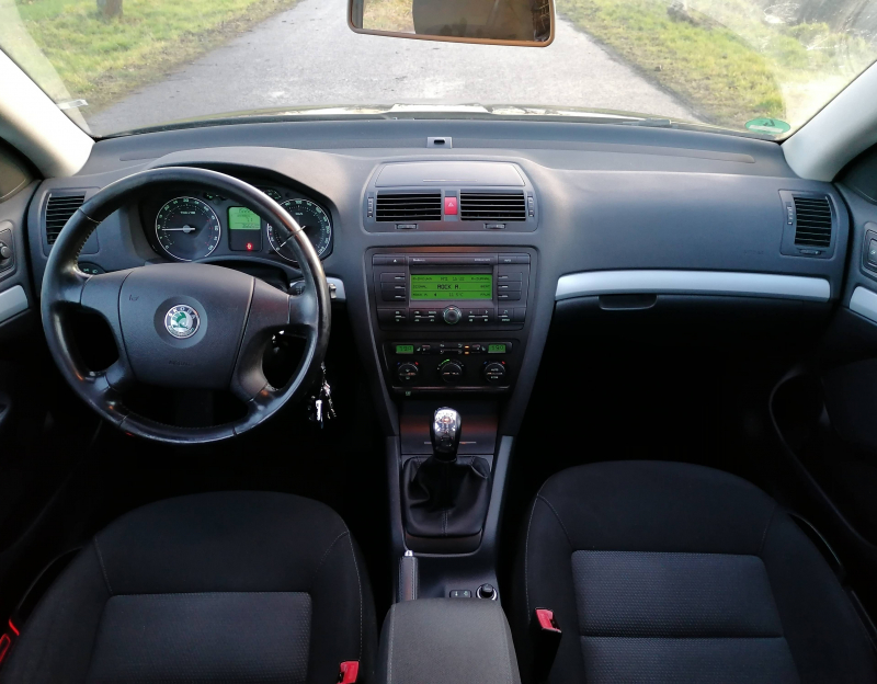 Škoda Octavia 2 combi, 4x výhřev, 1.9 tdi, 77 kW, 10/2007