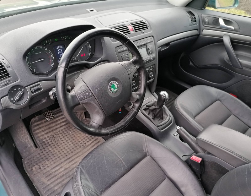 Škoda Octavia 2 combi, Elegance, 1.9 tdi, 77 kW, BXE