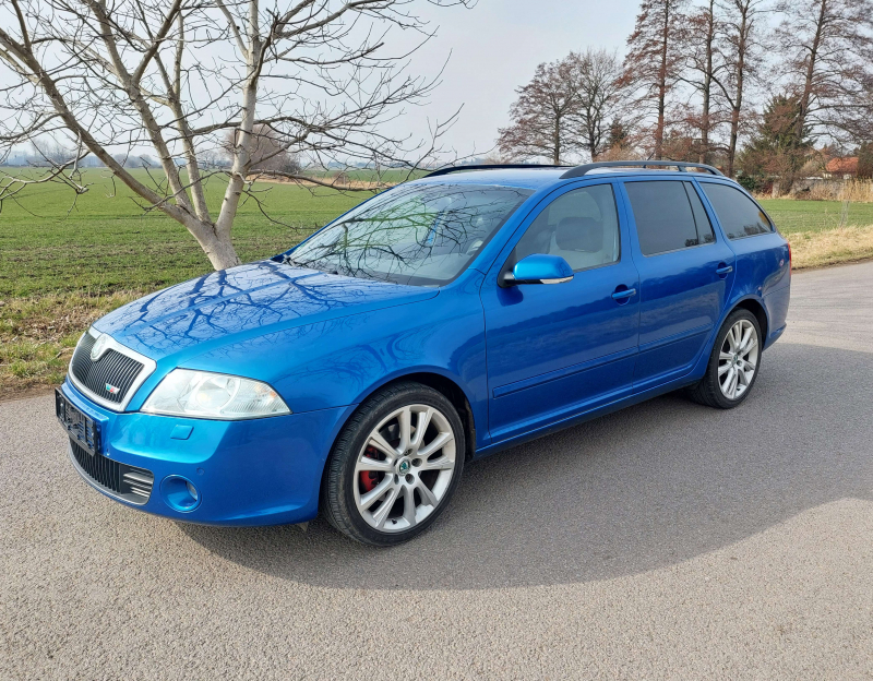 Škoda Octavia 2 RS TFSI 147 kW, modrá, BWA, 187 700 km