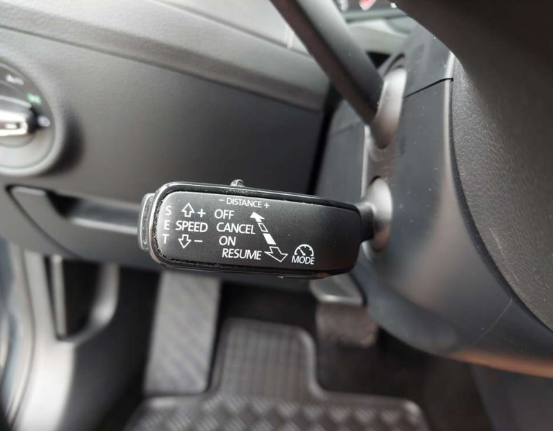 Škoda Superb 2.0 tdi, style, 110 kW, 08/2018, xenon, tažné, kamera