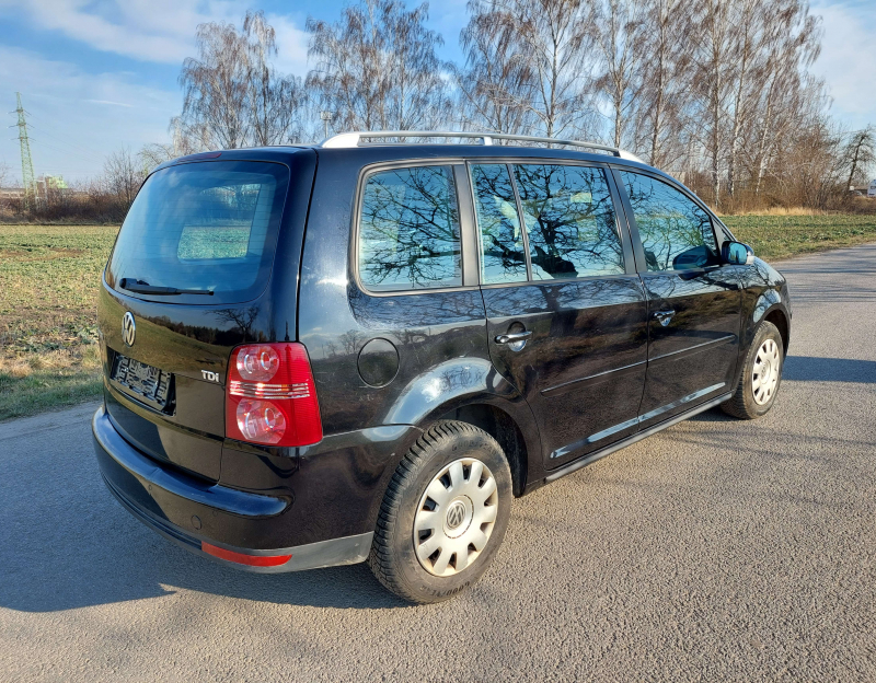 Volkswagen Touran, 1.9 tdi, 77 kW, 2008, navi, výhřev