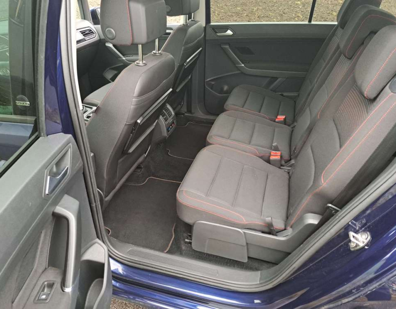 Volkswagen Touran 5T1 - 2.0 tdi, 110 kW, 7 míst, 03/2017, LED