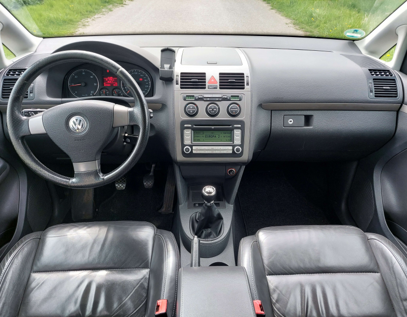 Volkswagen Touran Cross, 2.0 tdi, 103 kW, WEBASTO